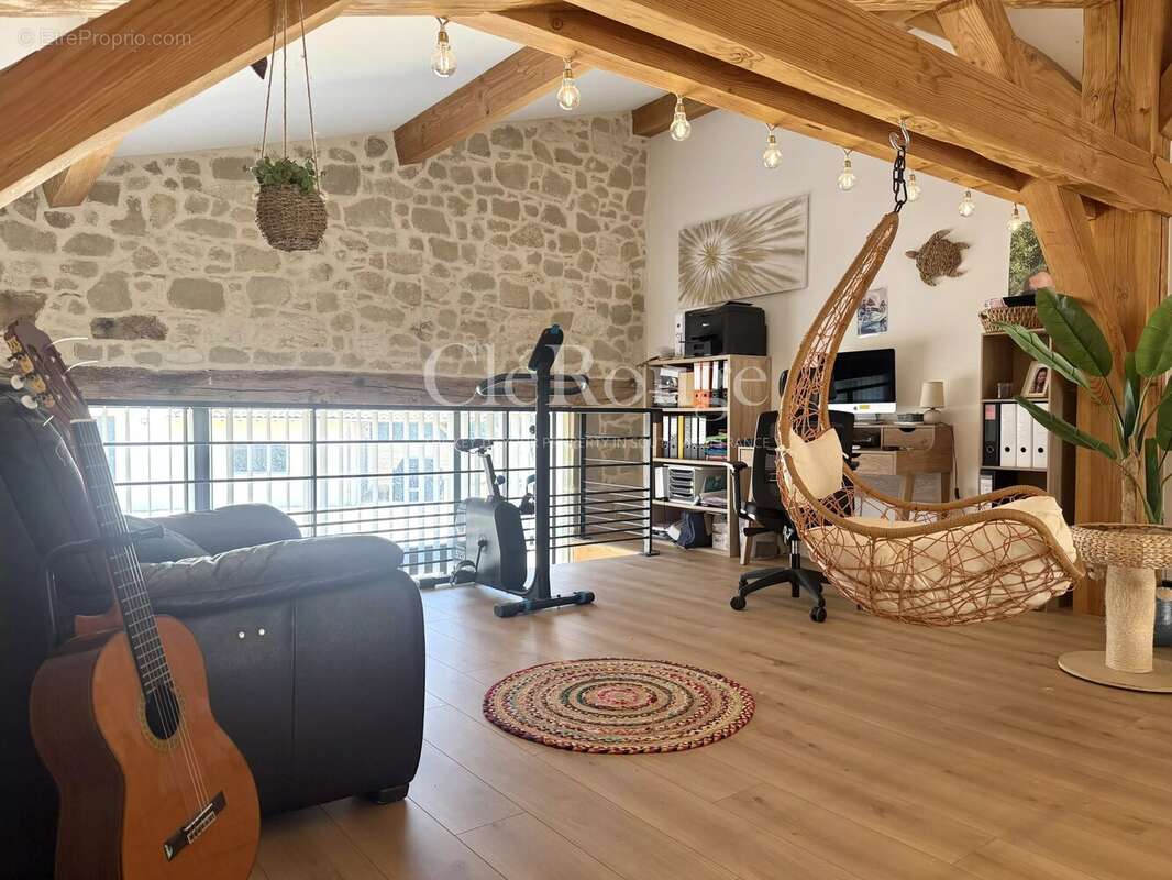 Proche d'Eymet – Ancien corps de ferme réinventé, entre charme de l'ancien et confort du neuf - photo 10
