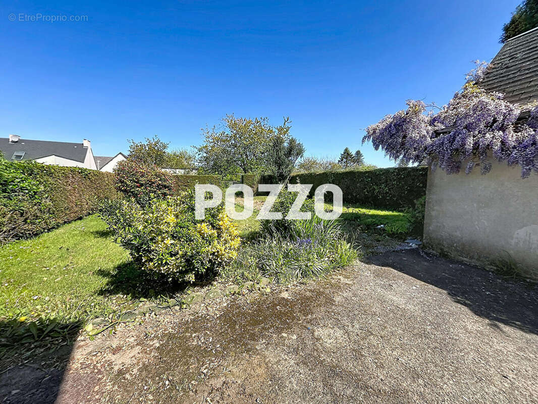 Maison à REFFUVEILLE