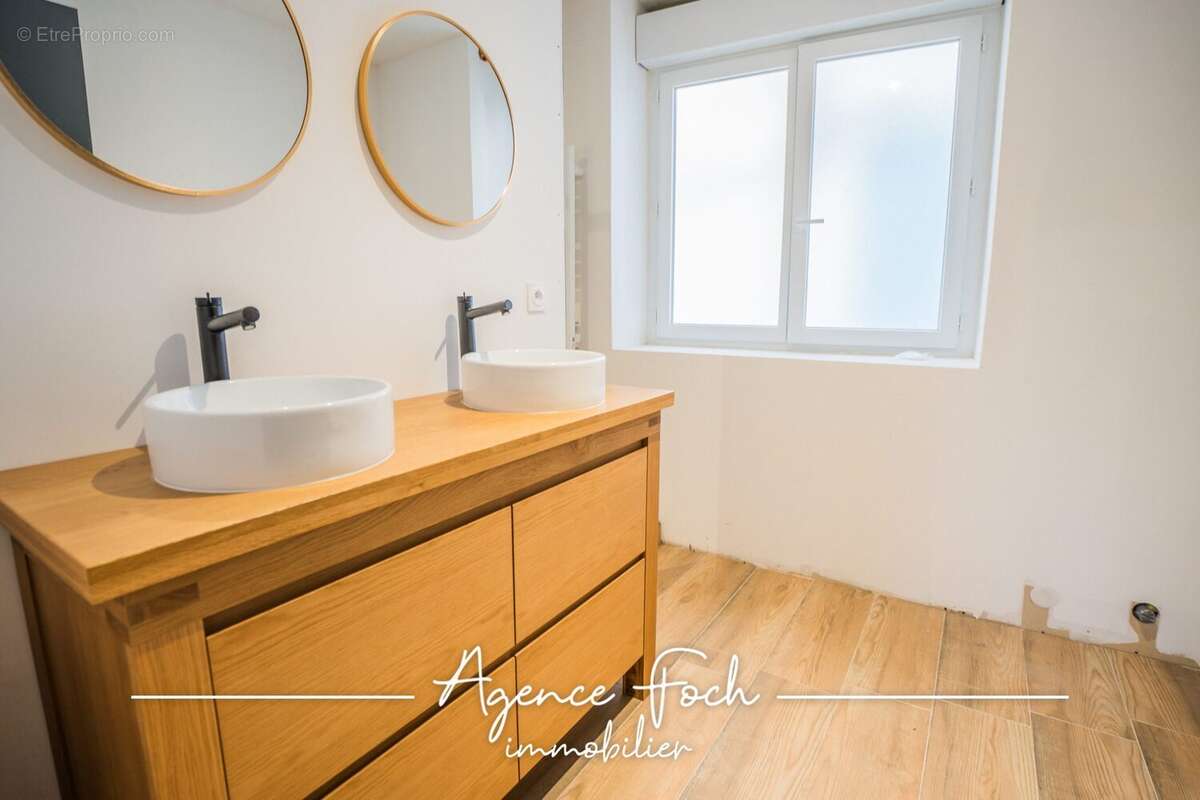 Maison 99 m² à Tarbes  - photo 7