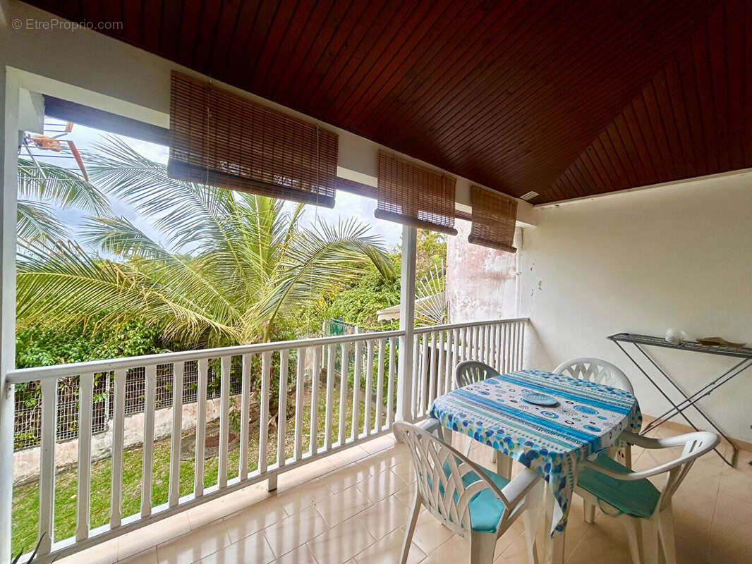 Appartement à SAINTE-ANNE