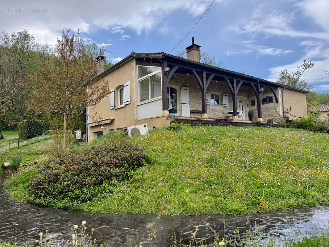 Maison à CAHORS