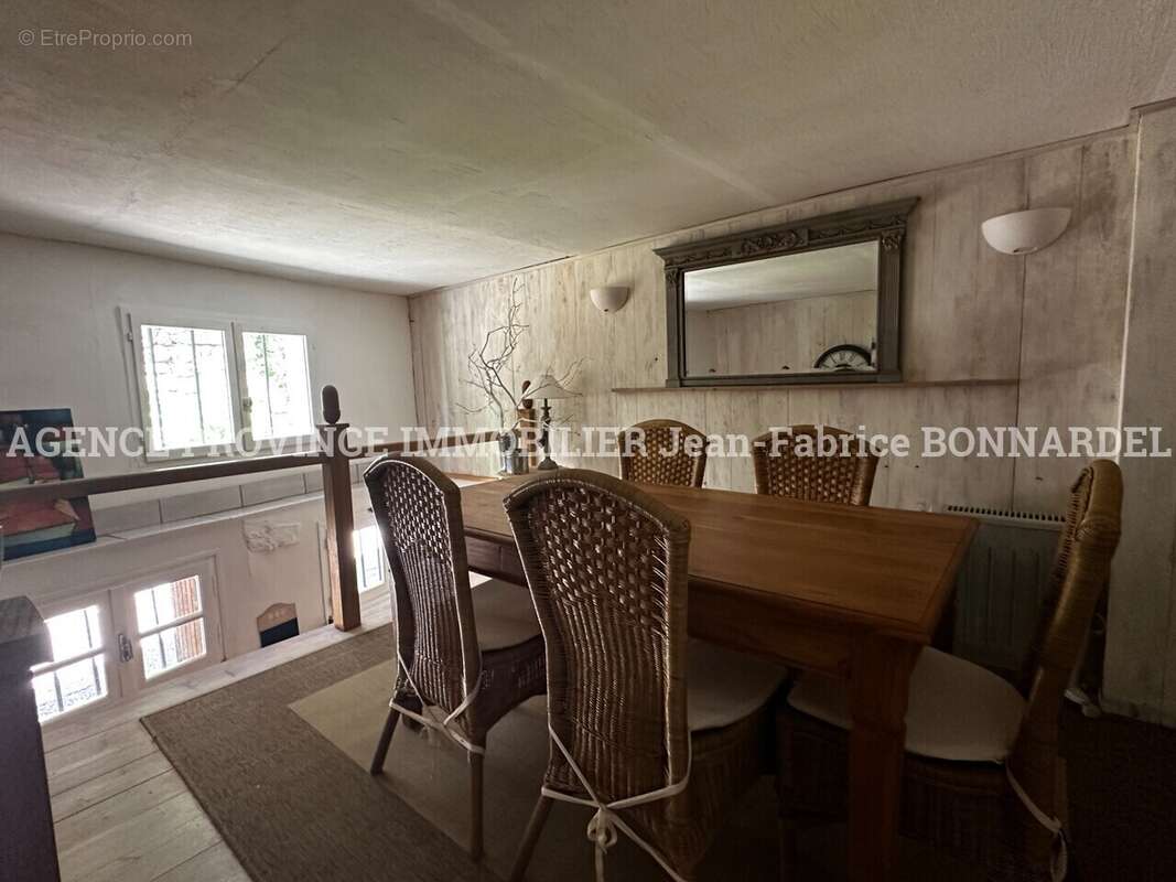 Maison à CHANTEMERLE-LES-GRIGNAN