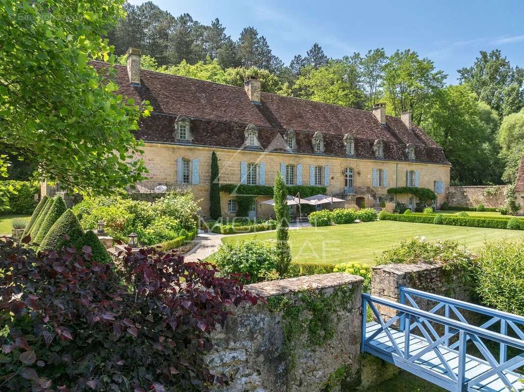 Maison à MAUZENS-ET-MIREMONT
