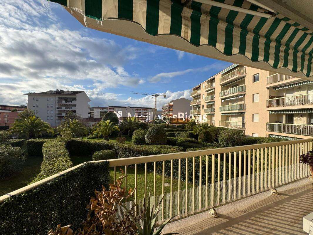 Appartement à SAINT-RAPHAEL