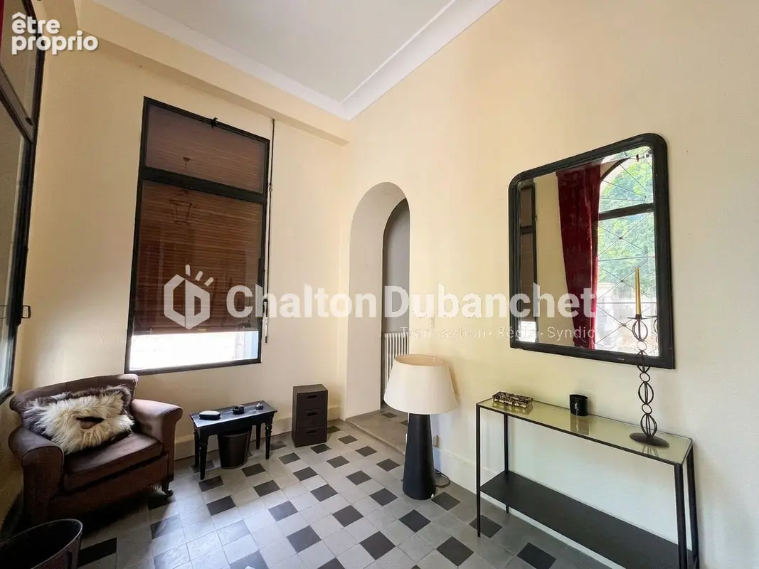 Maison 10 pièces 300 m² à vendre à Mornand-En-Forez (42600) - photo 3
