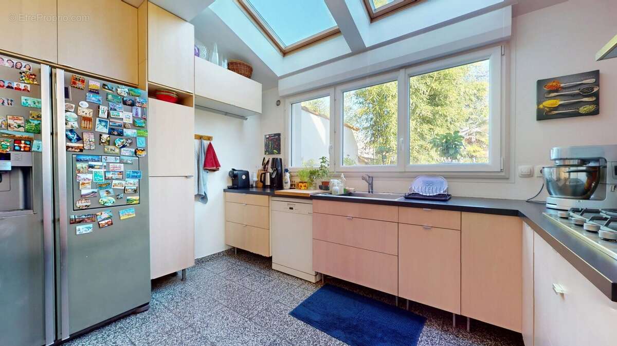 Maison à SAINT-MAUR-DES-FOSSES