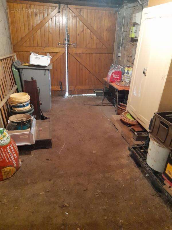 Maison à MONTGIVRAY