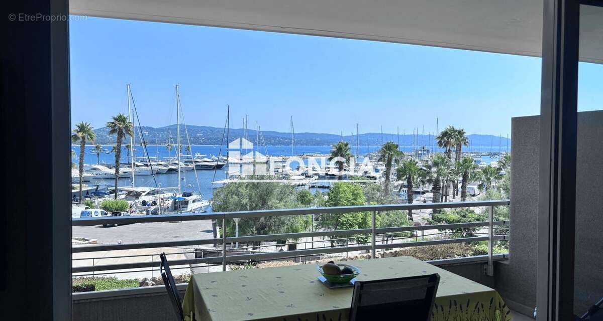 Appartement centre ville - face au port avec garage ferme en sous sol - photo 2