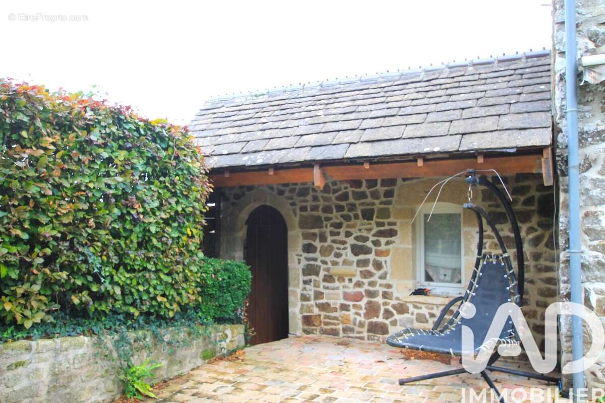 Photo 2 - Maison à BRICQUEBEC