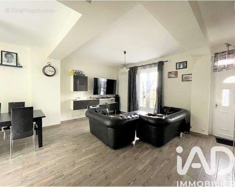 Photo 3 - Maison à SAINT-LEU-LA-FORET