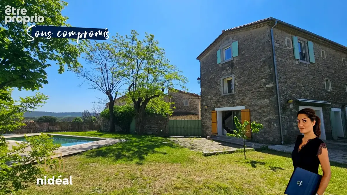 Maison à VACQUIERES