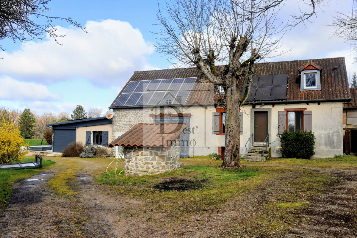 Maison à SAINT-HILAIRE-LES-PLACES
