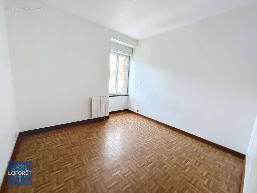 Appartement à SAINT-AUBIN-DU-CORMIER