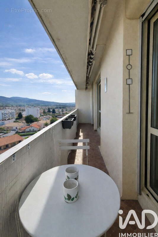 Photo 5 - Appartement à COURNON-D'AUVERGNE