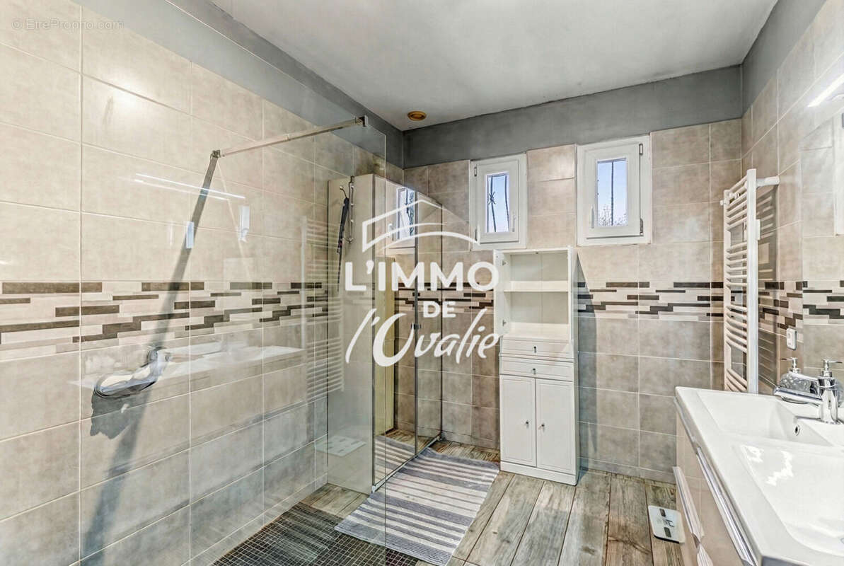 Maison à BRUGUIERES