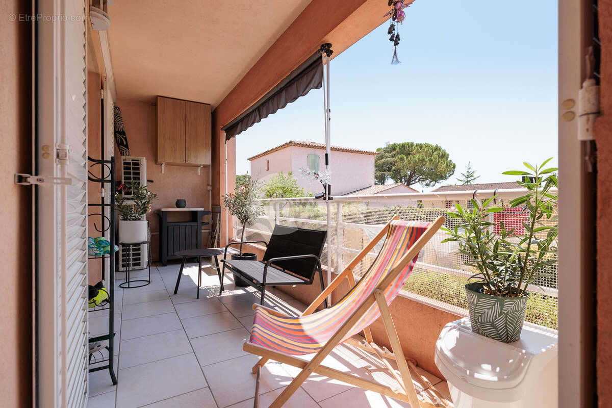 Appartement à MOUANS-SARTOUX