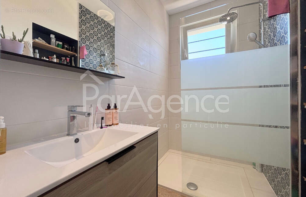 Maison   Deux appartements   Foncillon Royan - photo 10