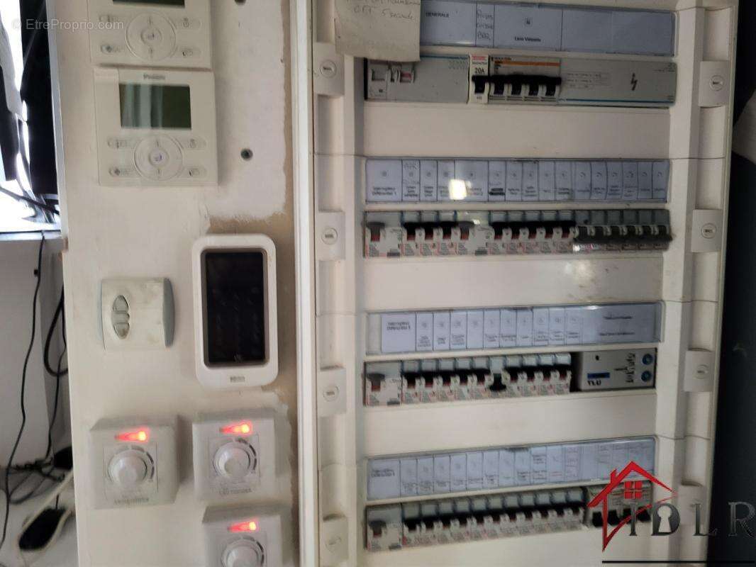 Commerce à VAUVILLERS