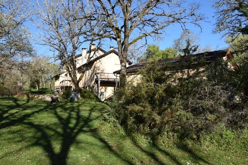 Propriete à vendre 8 pièces CREGOLS (46) - photo 2