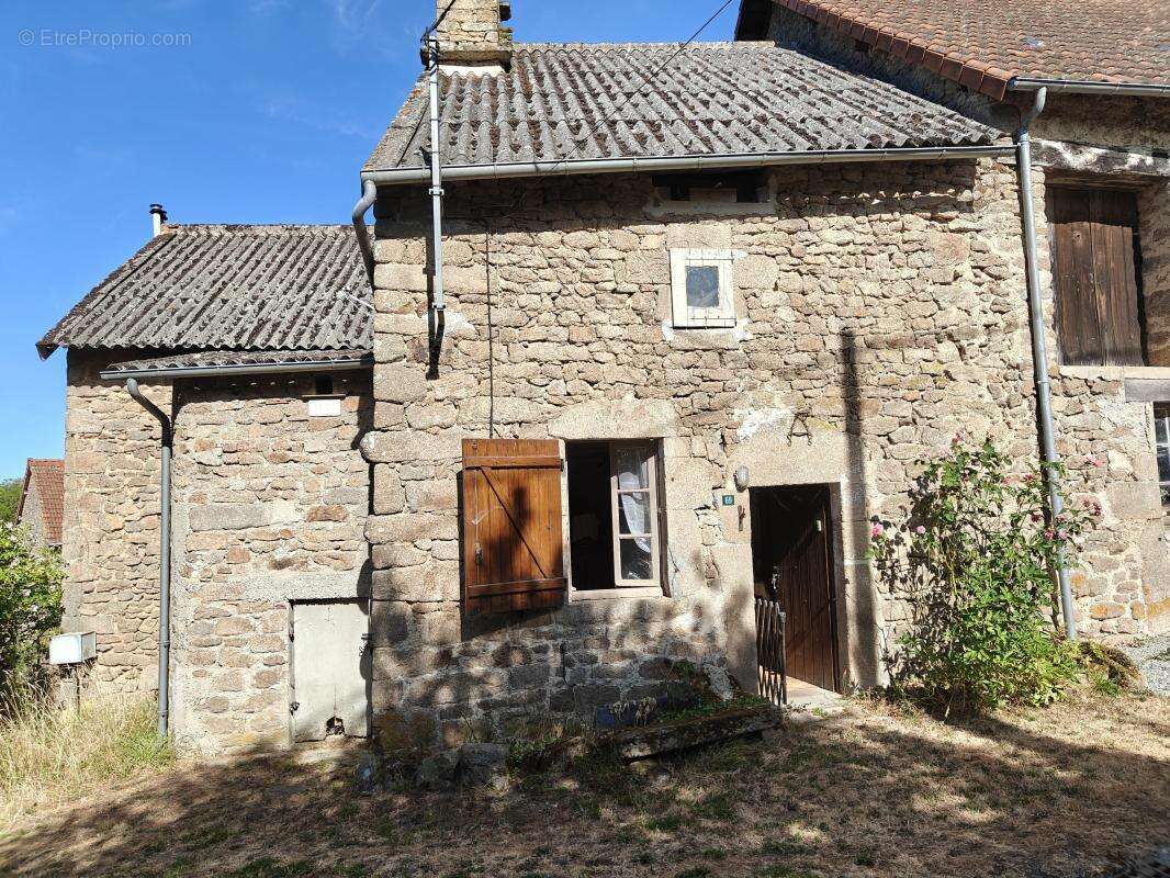 Maison à FROMENTAL