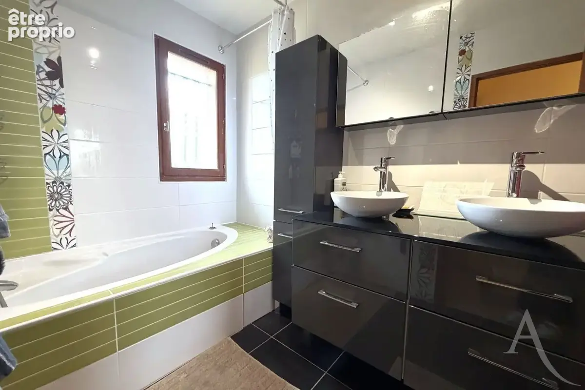 Maison Villenave d'Ornon - 4 chambres - 119 m2 avec garage - photo 10