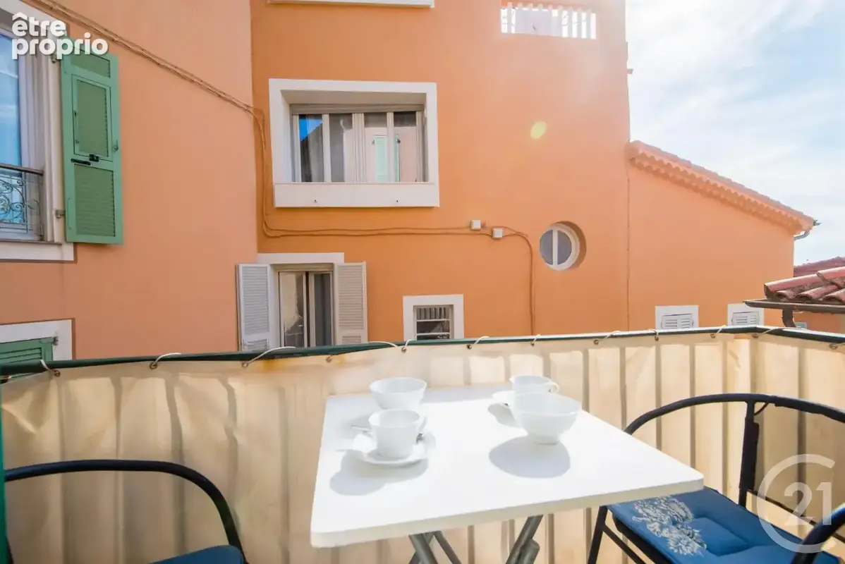 Appartement 4 pièces 84 m² à vendre à Villefranche-Sur-Mer (06230) - photo 3
