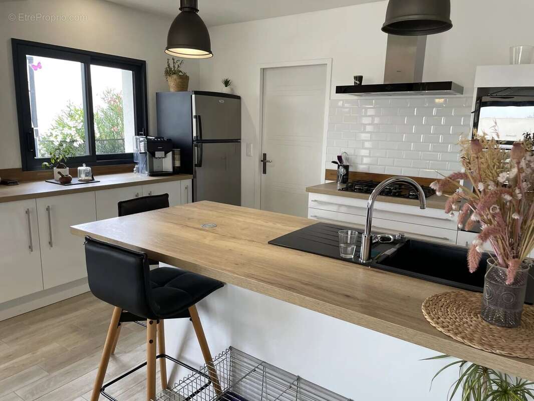 Maison à AIGREFEUILLE-D&#039;AUNIS