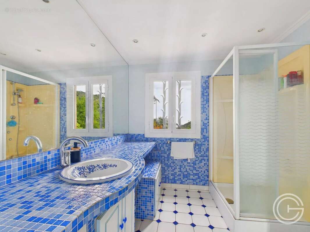Maison VUE MER - 120m² sur Terrain 1.512 m² - route du Mont Chauve - FALICON - photo 15