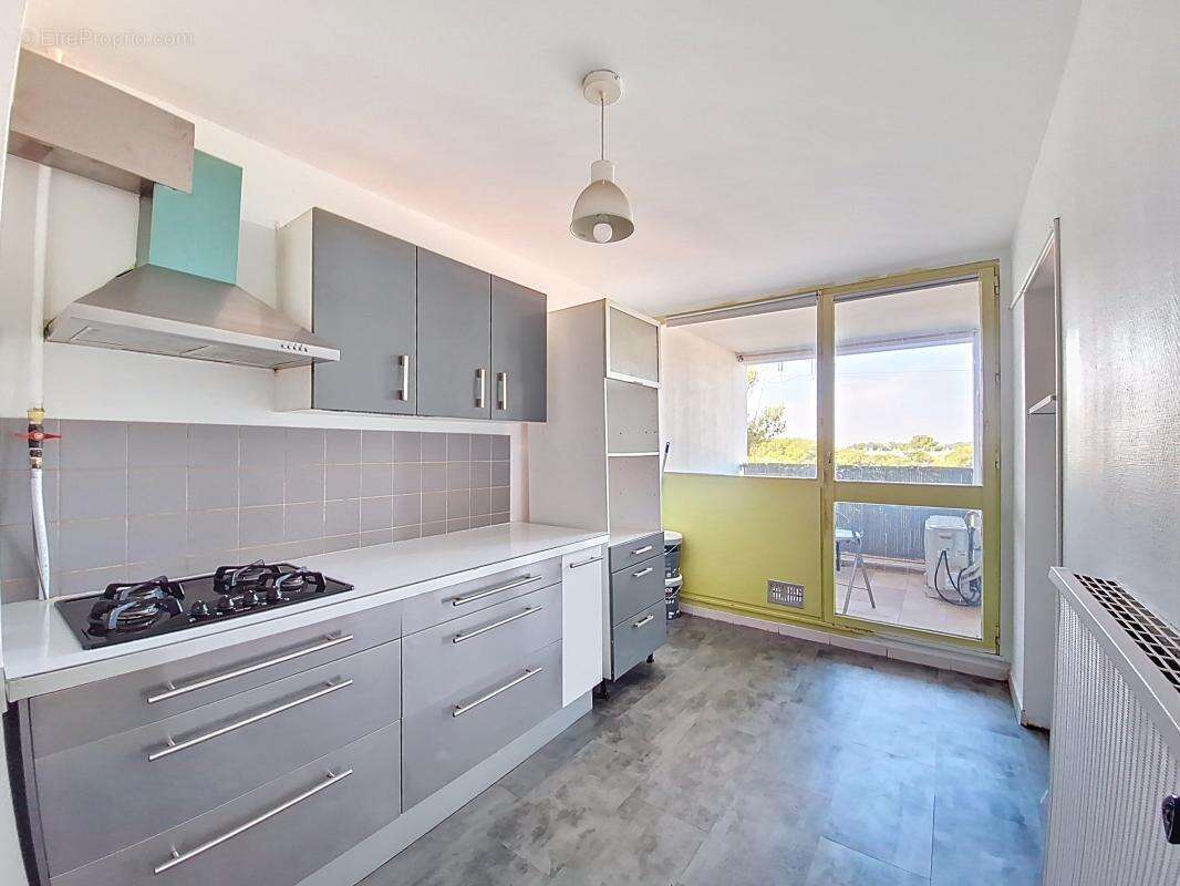 Appartement à ISTRES