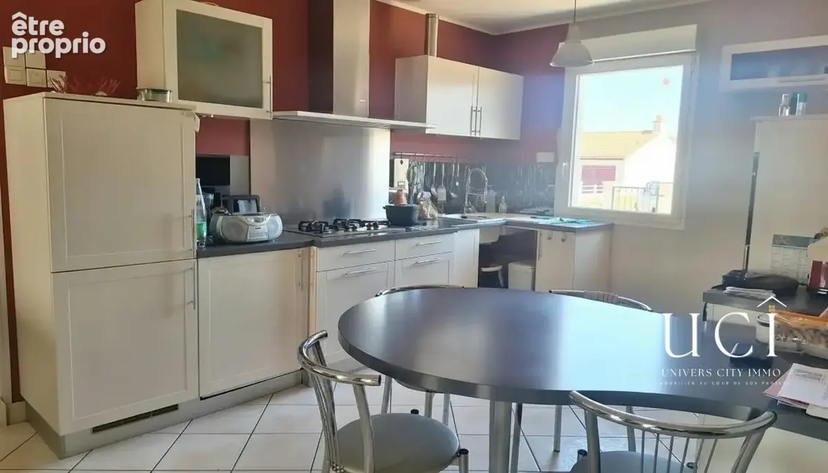 Maison 5 pièces 107 m² à vendre à Barbechat (44450) - photo 2