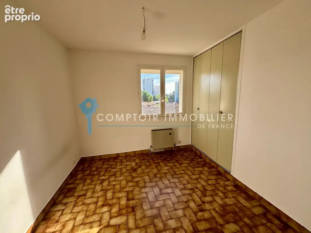 Appartement a nimes - photo 5