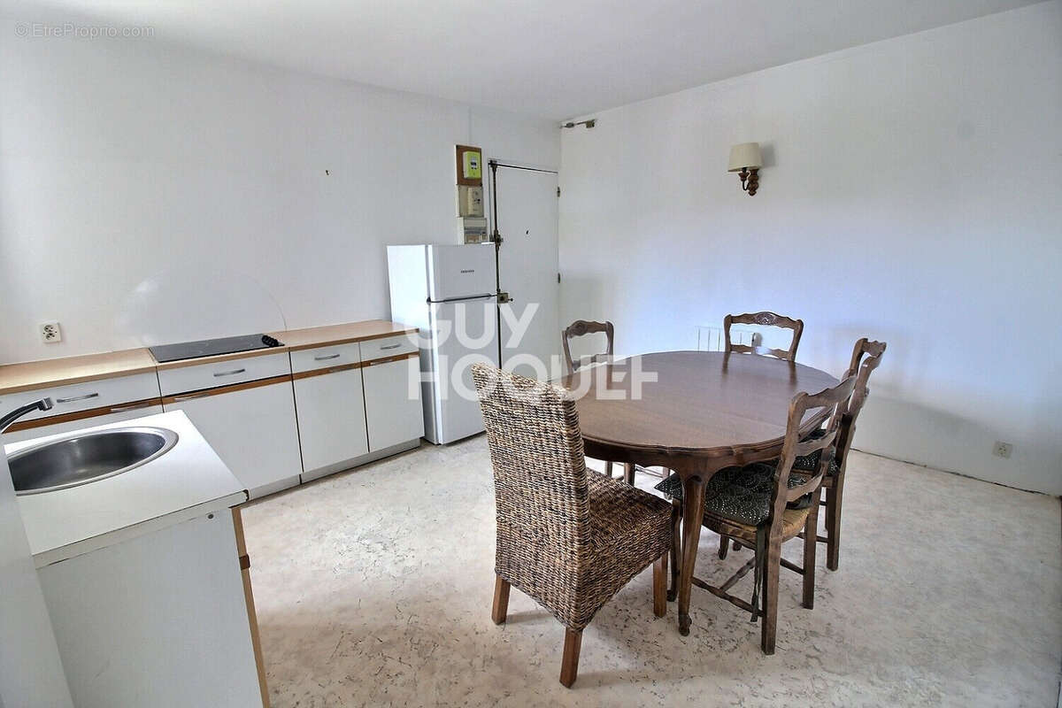 Appartement à PUTEAUX