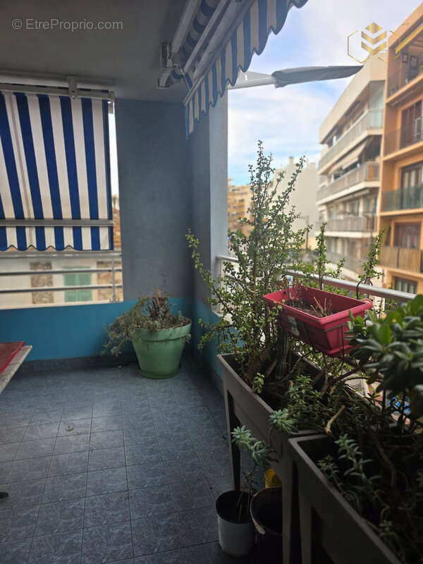 Appartement à ROQUEBRUNE-CAP-MARTIN