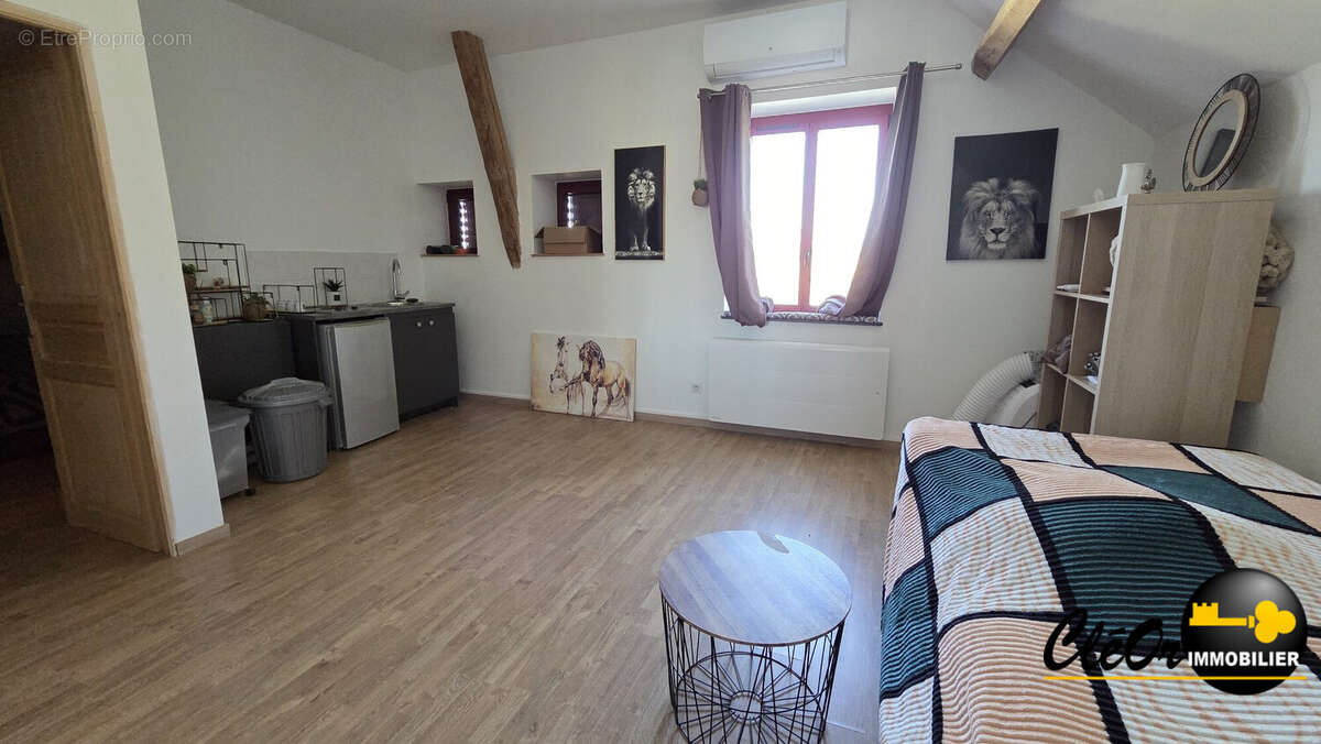 Maison à MOUTHIER-EN-BRESSE