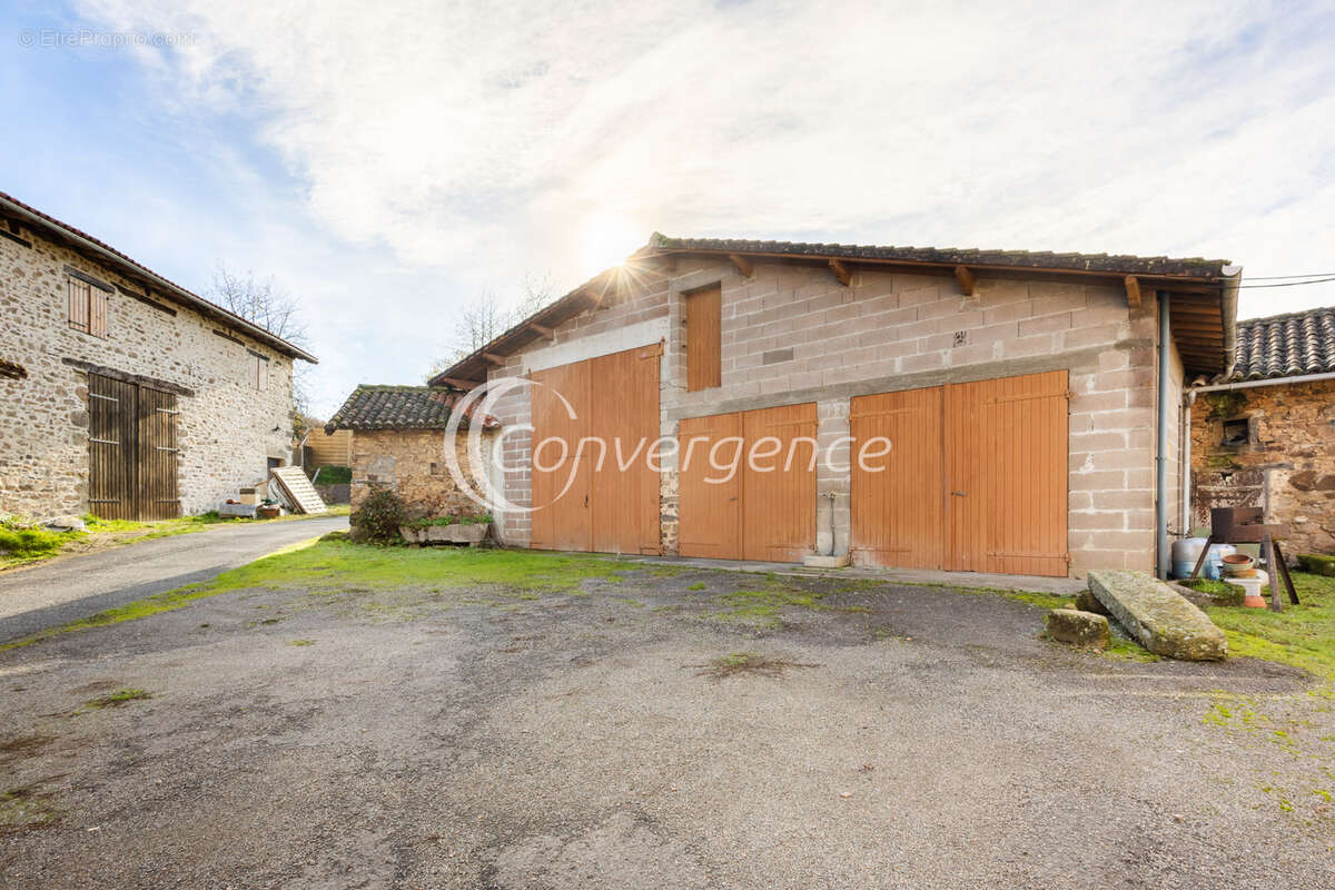 Maison à SAINT-AUVENT