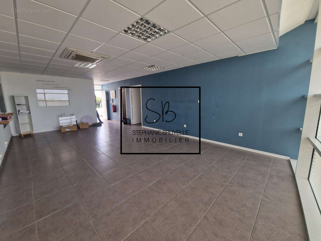 Commerce à FORT-DE-FRANCE