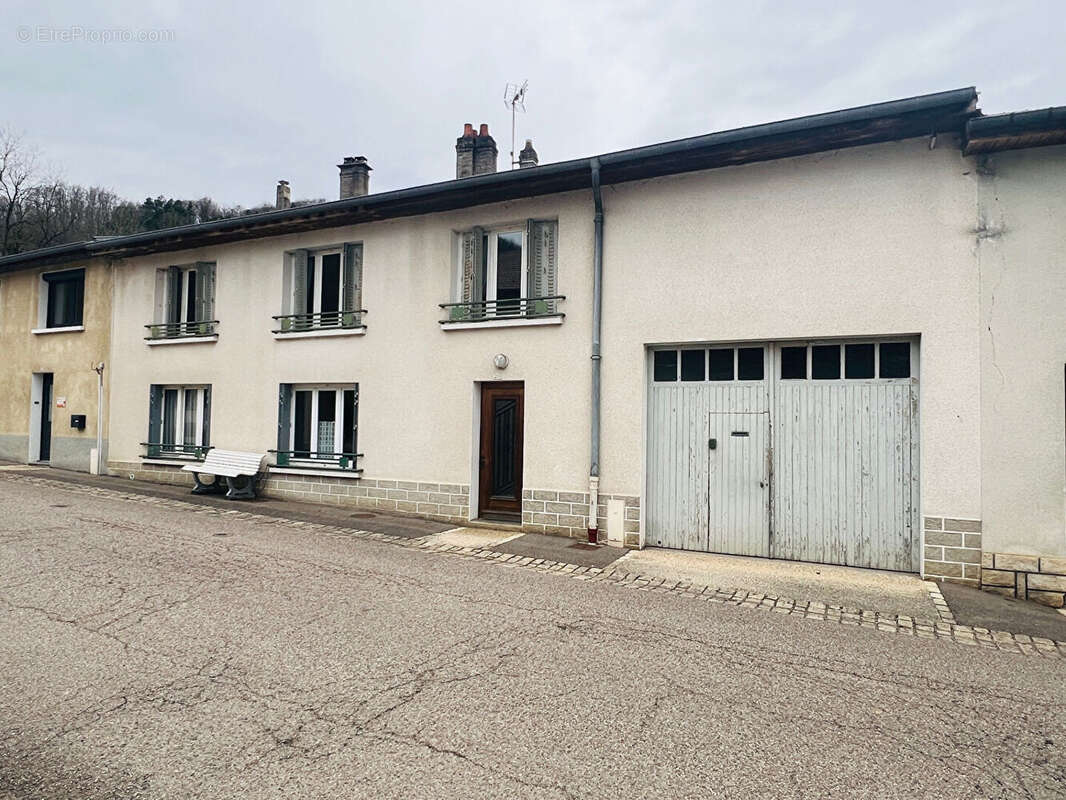 Maison à BLENOD-LES-TOUL