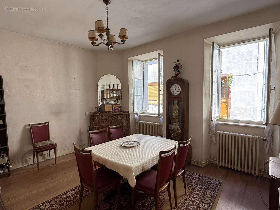 Coeur de ville, maison de village - photo 4