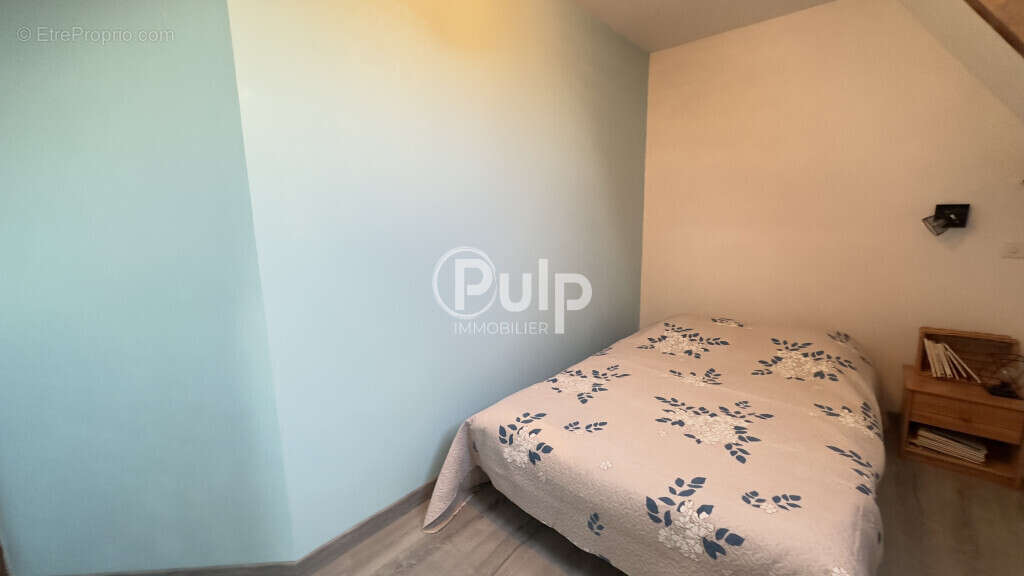 Maison à BRUAY-LA-BUISSIERE