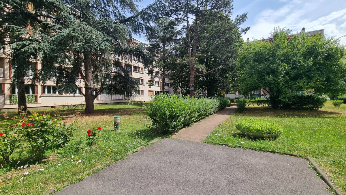 Appartement à NEUILLY-SUR-MARNE