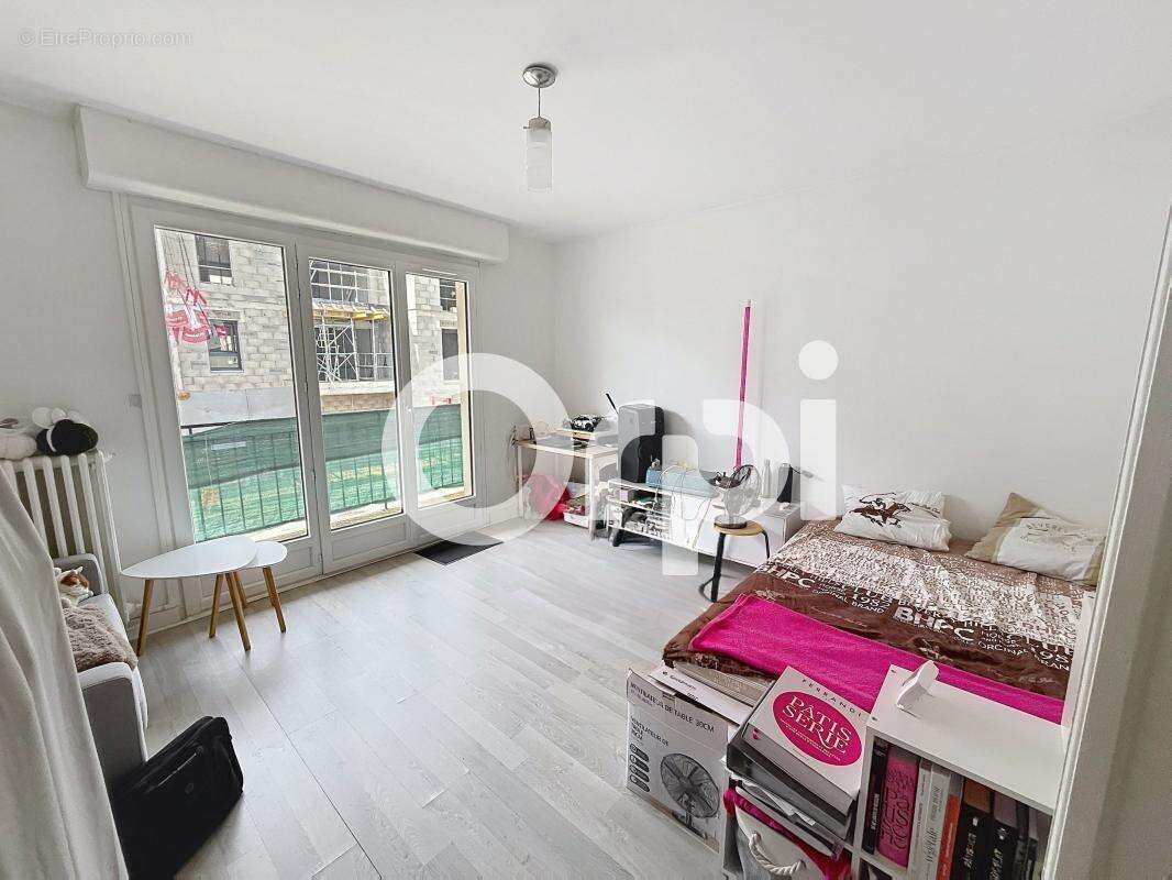 Studio meuble en excellent etat vendu loue - photo 2