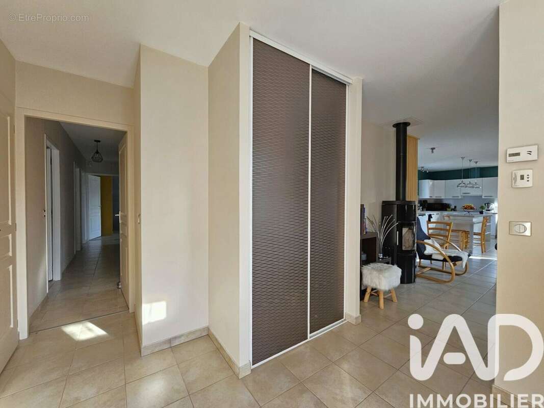 Photo 7 - Maison à LA RAVOIRE