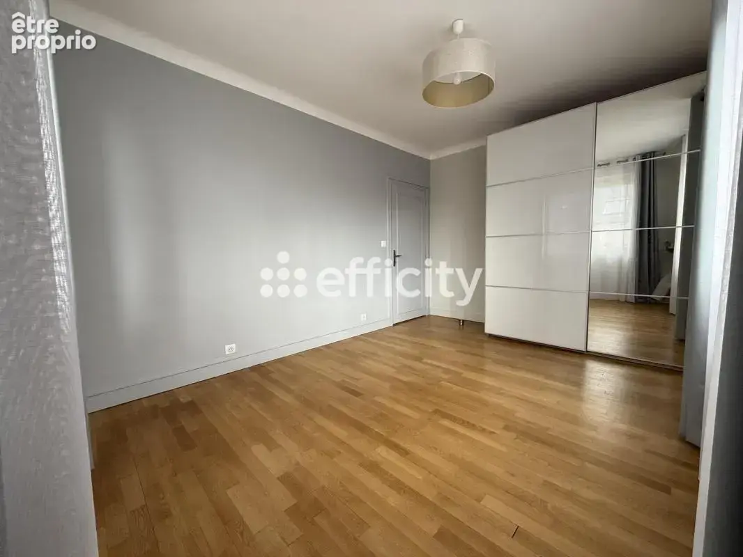 Maison 4 pièces 129 m² à vendre à Tours (37000) - photo 9