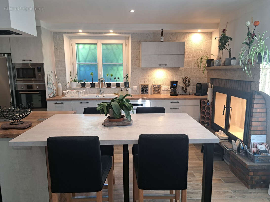 Maison à SAINT-MACAIRE