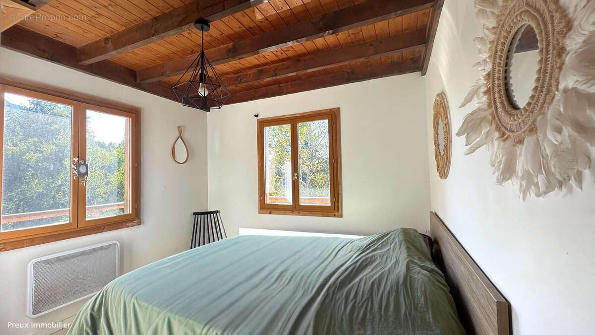 Maison à SAINT-SIXT