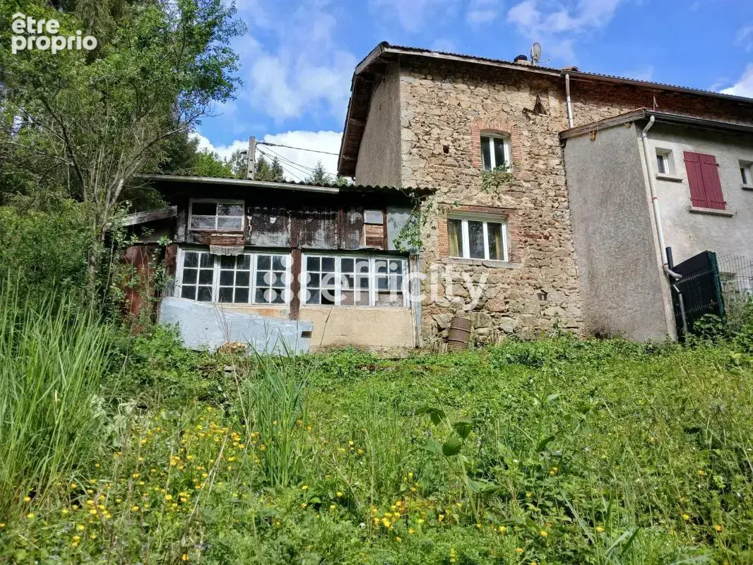 Maison 3 pièces 38 m² à vendre à Saint-Remy-Sur-Durolle (63550) - photo 2