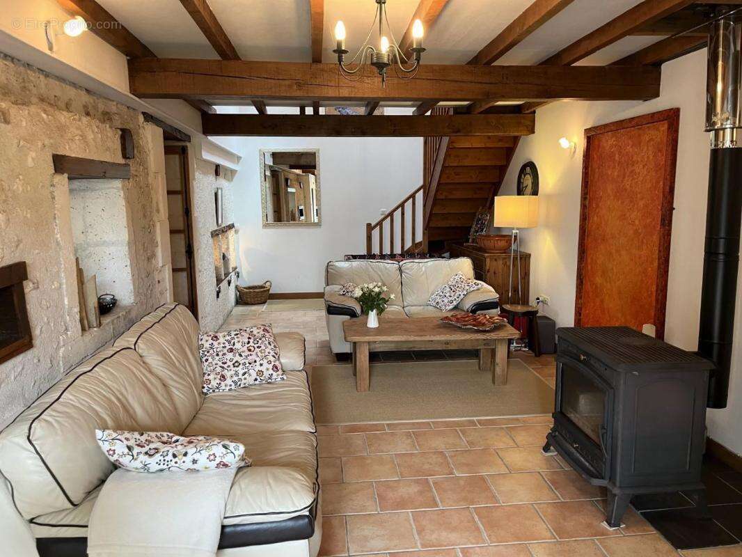 Maison à SAINT-PAUL-LIZONNE