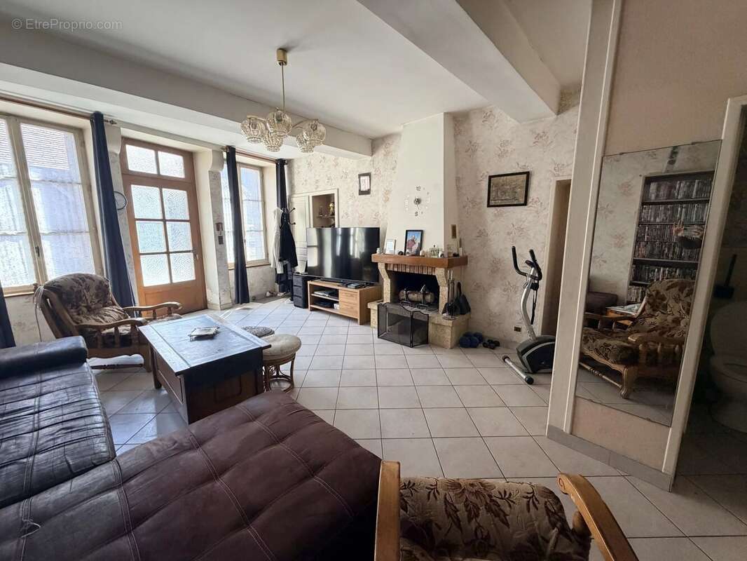 Maison à VITTEAUX