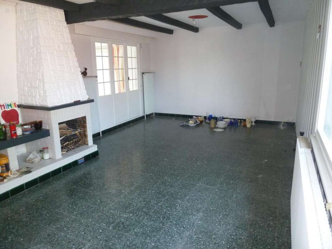 Commerce à TILLOY-LEZ-CAMBRAI