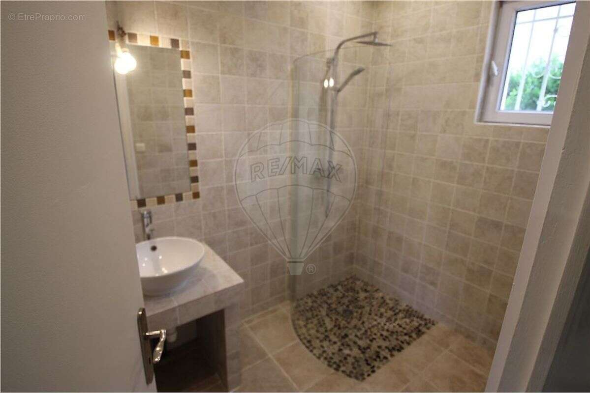 Maison à MESCHERS-SUR-GIRONDE